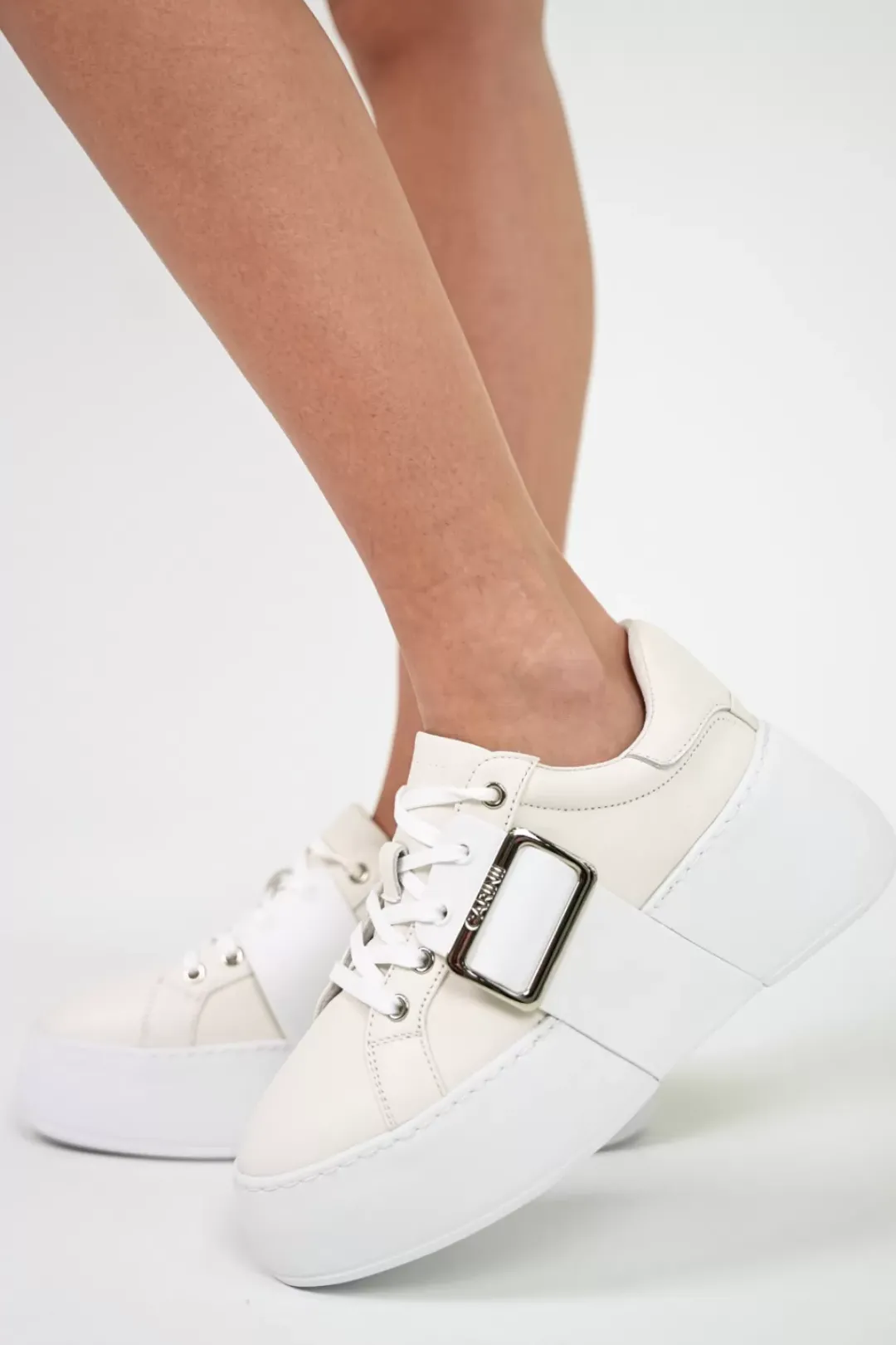 Damskie Carinii Skórzane Sneakersy Damskie | Na Platformie*Białe sneakersy z ozdobną klamrą --B10334-L46-000-000-000